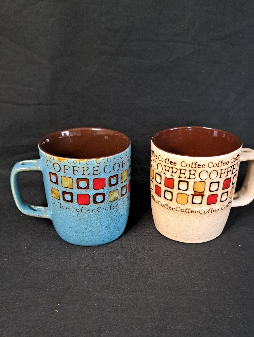 Pair MR. COFFEE Mugs